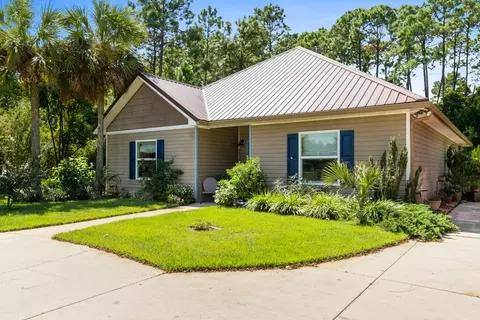 129 Betty Dr, Port St. Joe, FL 32456
