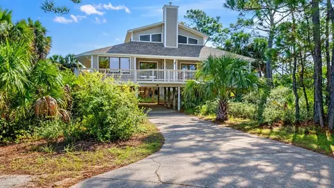 290 Boardwalk Ave, Cape San Blas, FL 32456