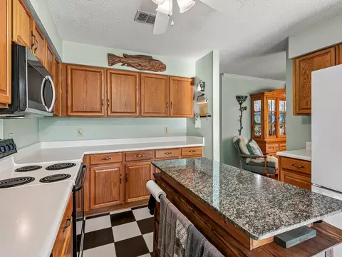 Kitchen - 155 Putnal St, Carrabelle, FL 32322 photo 3 of 4