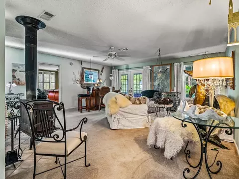 Living - 155 Putnal St, Carrabelle, FL 32322 photo 1 of 6
