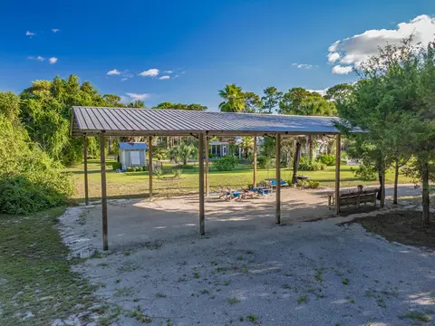 Exterior - 155 Putnal St, Carrabelle, FL 32322 photo 15 of 16