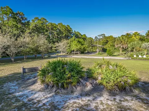 Exterior - 155 Putnal St, Carrabelle, FL 32322 photo 16 of 16