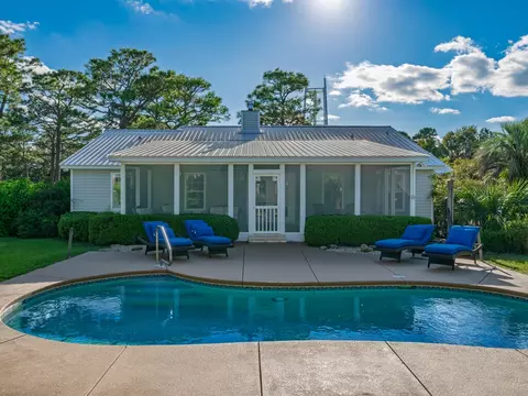 Exterior - 155 Putnal St, Carrabelle, FL 32322 photo 10 of 16