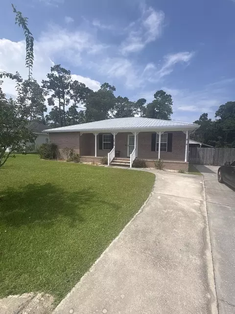 2018 Marvin Ave, Port St. Joe, FL 32456