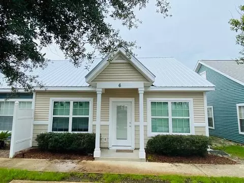 1004 15th St #6, Mexico Beach, FL 32456