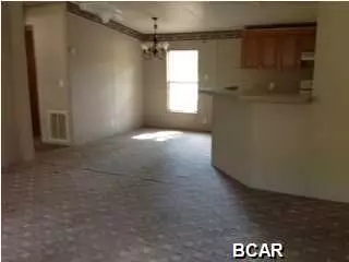 3345 Cardinal Pl, Chipley, FL 32428 photo 3