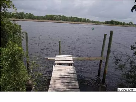 235 River Rd, Carrabelle, FL 32322 photo 2
