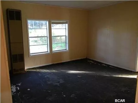229 Stanton Dr, Chipley, FL 32428 photo 4