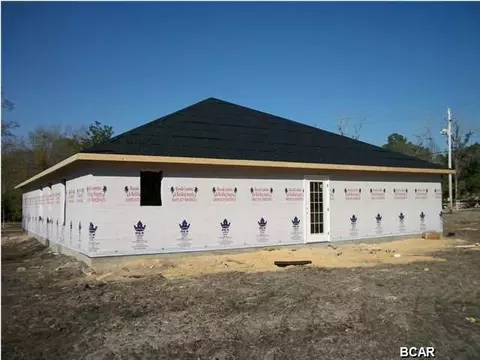303 8th St, Lynn Haven, FL 32444 photo 7