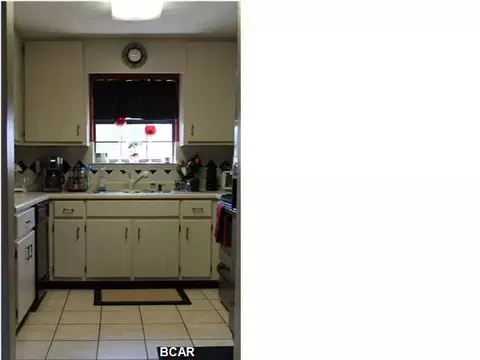 913 Pine Forest Dr, Lynn Haven, FL 32444 photo 4