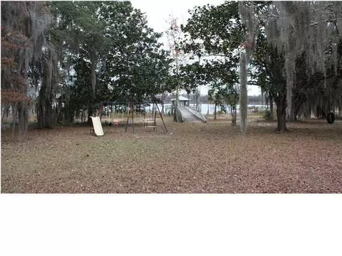 4554 Baker Rd, Altha, FL 32421 photo 4