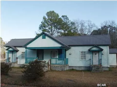 605 Bennett Dr, Chipley, FL 32428 photo 1