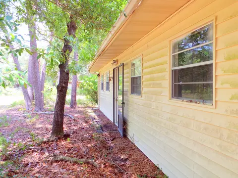 199 Earl Godwin Rd, Freeport, FL 32439 photo 7