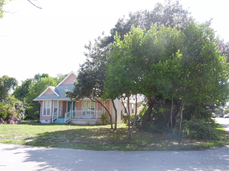  303 Monterey, Panama City Beach, FL 32413 photo 9