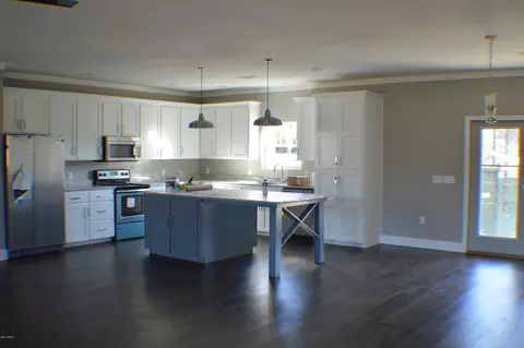 1337 Deerpath, Chipley, FL 32428 photo 8