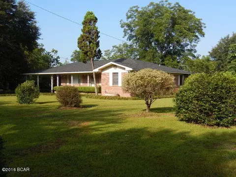 5347 7th St, Malone, FL 32445 photo 2
