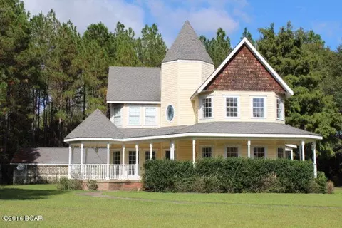5362 Old U S Rd, Malone, FL 32445 photo 1