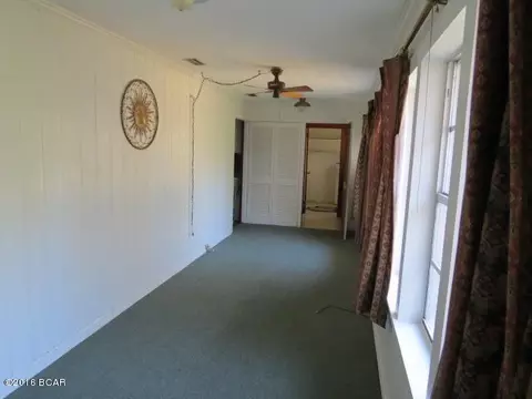 641 5th St, Chipley, FL 32428 photo 3