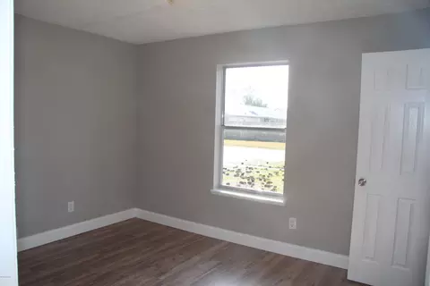 734 E Pine Forest Dr, Lynn Haven, FL 32444 photo 8