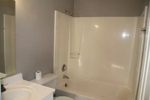 734 E Pine Forest Dr, Lynn Haven, FL 32444 photo 9