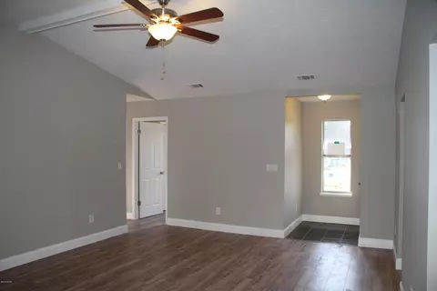 734 E Pine Forest Dr, Lynn Haven, FL 32444 photo 6