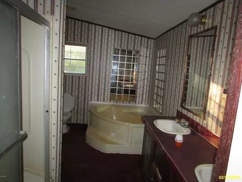 2877 Pontiac Loop, Cottondale, FL 32431 photo 4