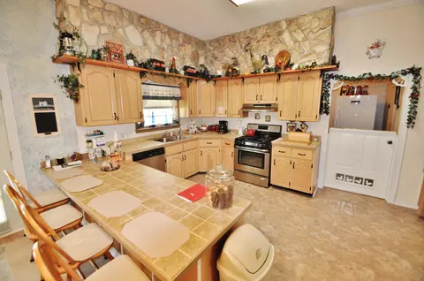 2301 Suggs Rd, Chipley, FL 32428 photo 1