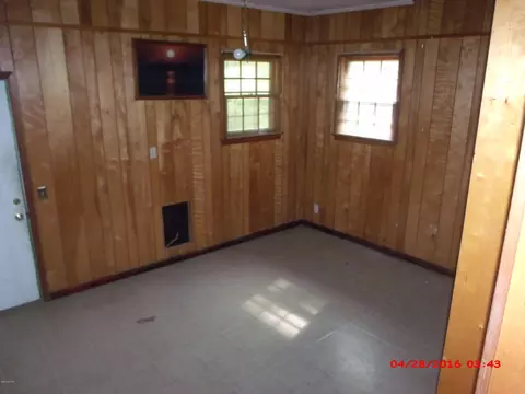 5698 Gemstone Rd, Bascom, FL 32423 photo 9