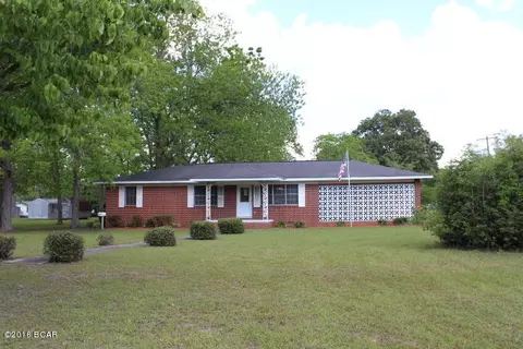 5374 8th St, Malone, FL 32445 photo 1