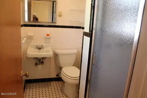 5374 8th St, Malone, FL 32445 photo 7
