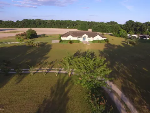 4876 Basswood Rd, Bascom, FL 32423 photo 4