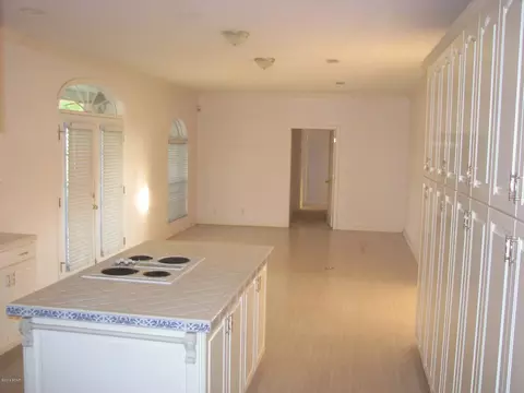 4876 Basswood Rd, Bascom, FL 32423 photo 10