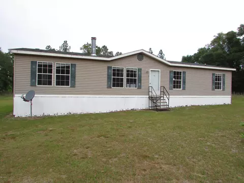 5900 Neals Landing Rd, Bascom, FL 32423 photo 1
