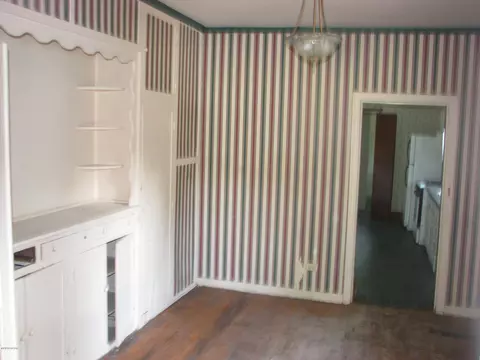 602 5th St, Chipley, FL 32428 photo 5