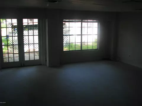 602 5th St, Chipley, FL 32428 photo 17