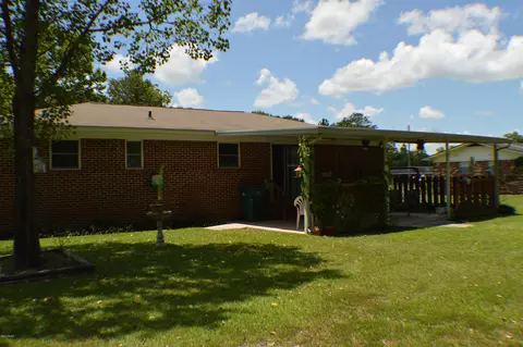 835 Maple, Chipley, FL 32428 photo 12
