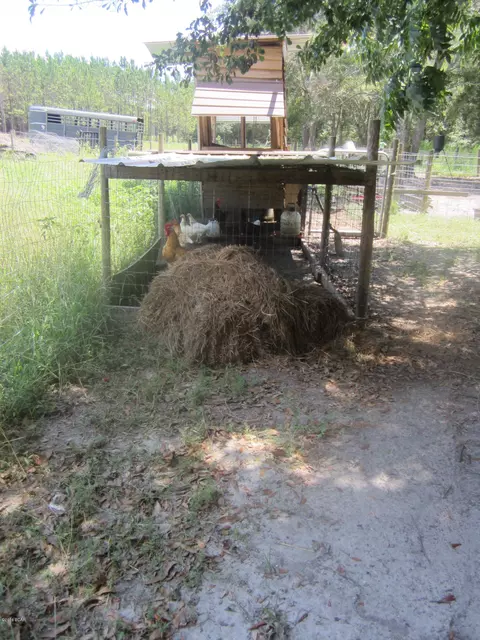 5813 Highway 71, Malone, FL 32445 photo 41