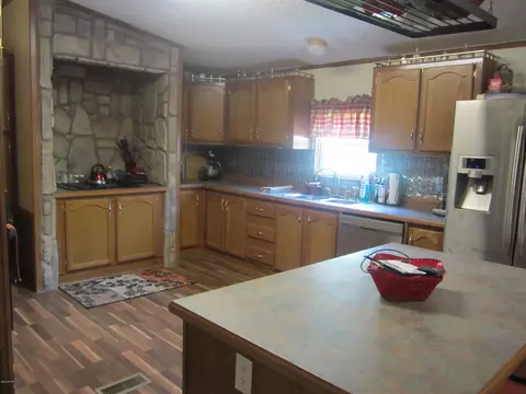 5813 Highway 71, Malone, FL 32445 photo 6