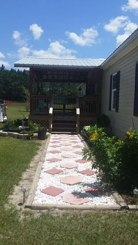 5813 Highway 71, Malone, FL 32445 photo 26