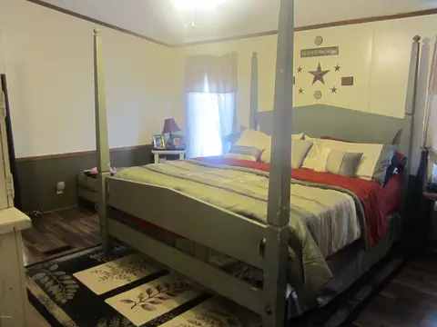 5813 Highway 71, Malone, FL 32445 photo 14
