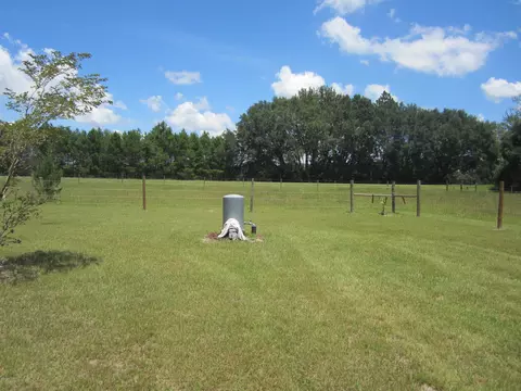 5813 Highway 71, Malone, FL 32445 photo 34