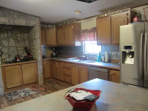 5813 Highway 71, Malone, FL 32445 photo 9