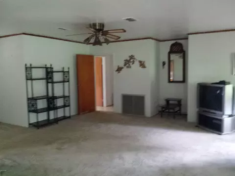 1060 Jo Kel, Sneads, FL 32460 photo 12