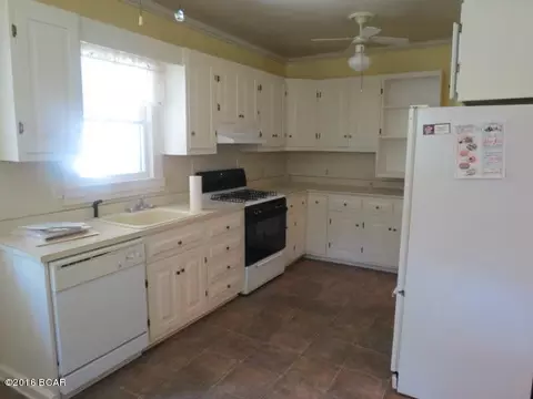 658 Main St, Chipley, FL 32428 photo 12