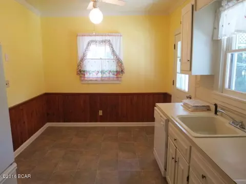 658 Main St, Chipley, FL 32428 photo 14