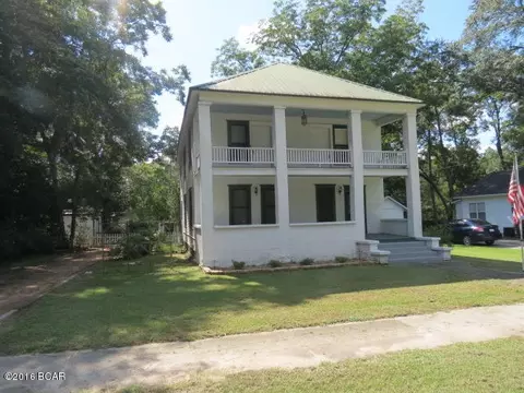 658 Main St, Chipley, FL 32428 photo 2