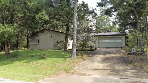1747 Randolph Dr, Chipley, FL 32428 photo 1