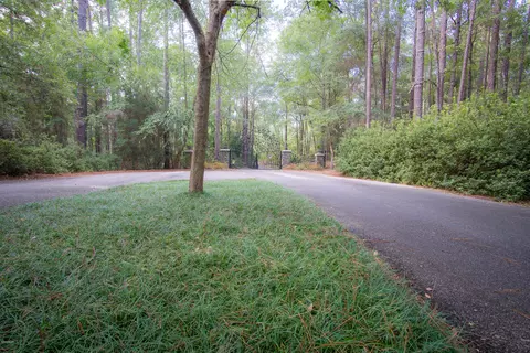 1276 Fairway, Chipley, FL 32428 photo 3