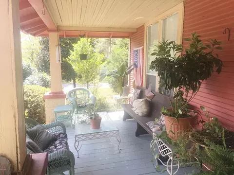 5447 10th St, Malone, FL 32445 photo 3