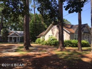 742 5th St, Chipley, FL 32428 photo 1